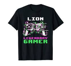 Lion - Legendary Gamer - Personalisiert T-Shirt von Personalisierte Gaming Geschenke Und Gamer Sprüche