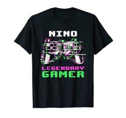 Nino - Legendary Gamer - Personalisiert T-Shirt von Personalisierte Gaming Geschenke Und Gamer Sprüche