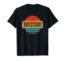 Hassan Name Retro Vintage Sonnenuntergang Limited Edition T-Shirt von Personalisierte Kleidung & Geschenke für Männer