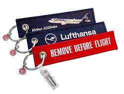 "Lufthansa"- Schlüsselanhänger - Airbus A320neo/Remove Before Flight - 3er-Set Rot von REMOVE BEFORE FLIGHT