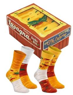 Rainbow Socks - Lasagna Socks Box - Damen Herren Baumwolle Socken - Novelty Geschenk für Fans der Italienischen Küche und Lustiger Socken - 2 Paar - Größe 36-40 von Rainbow Socks