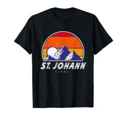 St. Johann Tirol - Österreich Retro 80s Skiferien Geschenk T-Shirt von Retro 80s Ski und Snowboard Gebiete Österreich