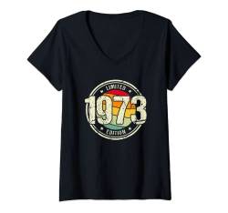 Damen Retro 50 Jahre Jahrgang 1973 Limited Edition 50. Geburtstag T-Shirt mit V-Ausschnitt von Retro Geburtstagsgeschenke für Männer und Frauen