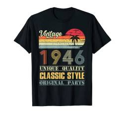 Vintage-Geburtstagsgeschenk, Klassiker, Jahrgang 1946 T-Shirt von Retro Vintage Birthday Original Merch