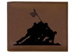 Rogue River Tactical USA Amerikanische Flagge Veteran Iwo Jima Herren Leder Bifold Wallet RFID Geschenk für Ihn Papa Vater USA Billfold Militär Veteran, Braun, Militär, patriotisch von Rogue River Tactical