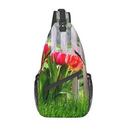 Tulpen-Rucksack mit Blumenmuster, leicht, faltbar, Umhängetasche, wasserabweisend, Schulterrucksack für den täglichen Gebrauch, Schwarz , Einheitsgröße von SATUSA