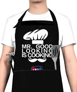 Lustige Kochschürze für Männer – verstellbare Lätzchen-Kochschürze für Männer mit 3 Taschen – Grillschürze für einen Ehemann, Großvater, Freund oder jeden Freund – Mr. Good Looking is Cooking .. von SamYoo