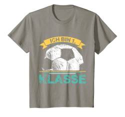 Kinder Fußball Motto Einschulung Spruch I Ich bin 1. Klasse T-Shirt von Schulkind Fussball Erstklässler Kindergarten Kita