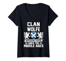 Damen Clan Wolfe Scottish Family Clan Scotland richtet Chaos an t18 T-Shirt mit V-Ausschnitt von Scottish Family Clan Scotland Name