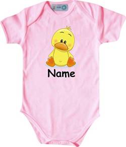 ShirtInStyle Baby Body Tiermotiv Ente mit Wunschnamen Wunschtext, Babybody Jungen Mädchen Natur Tiere, Farbe rosa, Größe 62-68 von ShirtInStyle