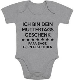 Shirtgeil Baby Body Geschenk Mama - Ich Bin Dein Muttertagsgeschenk Papa SAGT Gern Geschehen 6-12 Monate Grau von Shirtgeil