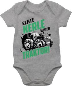 Baby Body Junge Mädchen - Traktoren - Echte Kerle fahren Traktor Trecker Landwirt Bauer Geschenk - 1/3 Monate - Grau meliert - kinderkleidung mit landwirtschaft männer babysachen strampler von Shirtracer