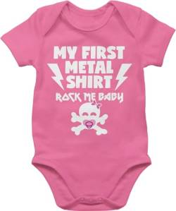 Body Junge Mädchen - Sprüche - My first Metal Shirt mit Baby Totenkopf weiß/rosa - 1/3 Monate - Pink - babymode witzig spruch metall bodys aufschrift spruche strampler babybody sprüchen rocker von Shirtracer