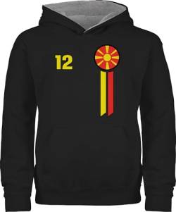 Pullover Kinder Hoodie Jungen Mädchen - Fußball EM WM - 12. Mann Nord-Mazedonien Emblem - 140 (9/11 Jahre) - Schwarz/Grau meliert - fussball jungs fanartikel europameisterschaft 2024 fu ball junge von Shirtracer