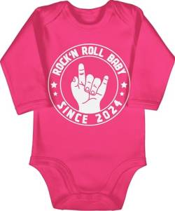 Shirtracer Body langarm Mädchen Junge - Sprüche - Rock'n Roll Baby since 2024-3/6 Monate - Fuchsia - babysachen klamotten spruch rock strampler bodys mit spruche rocker babybody sprüchen rock'n'roll von Shirtracer