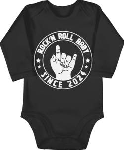 Shirtracer Body langarm Mädchen Junge - Sprüche - Rock'n Roll Baby since 2024-3/6 Monate - Schwarz - mit aufschrift rocker babykleidung babygeschenke lustig rock n einteiler fã¼r baby-jungen sprüche. von Shirtracer