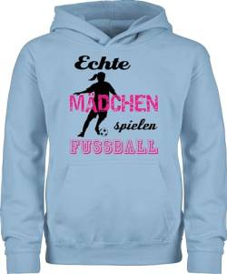 Shirtracer Kinder Hoodie Jungen - Sport Kleidung - Echte Mädchen Spielen Fußball I - 140 (9/11 Jahre) - Hellblau - Fussball Hoodies,echte fußball'' Hoody mit Kapuze Coole Pulli mädels Pullover Junge von Shirtracer