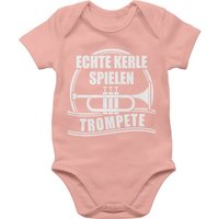 Shirtracer Shirtbody Echte Kerle spielen Trompete Sprüche Baby von Shirtracer