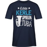 Shirtracer T-Shirt Echte Kerle spielen Tuba Musik Instrument Zubehör von Shirtracer