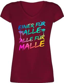 T-Shirt Damen V Ausschnitt - Urlaub - Malle für Alle - Einer für alle Alle für Malle - S - Bordeauxrot - Outfit Frauen Mallorca t-Shirts Party t Shirt Tshirt Shirts Tshirts mit tailliert von Shirtracer