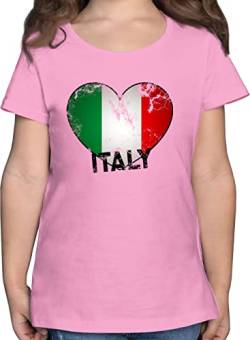 T-Shirt Mädchen - Kinder Fahnen und Flaggen - Italien Herz Vintage - 140 (9/11 Jahre) - Rosa - Shirt Kind bandiera Italiana Tshirt Italy t italienischem t_Shirt italienische Flagge Fussball italen von Shirtracer