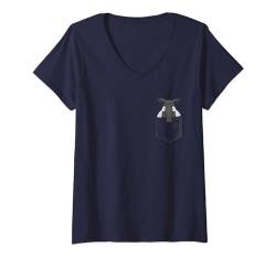 Damen Tapir Fan Art | Cooler Schabracken-Tapir In Deiner Tasche T-Shirt mit V-Ausschnitt von SkizzenMonsters Trendy Tapir Shirts