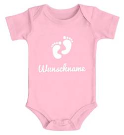 SpecialMe® Baby Body personalisierbar mit Namen Babyfüßchen Wunschname personalisierte Geschenke Geburt Kurzarm Bio Baumwolle rosa 0-3 Monate von SpecialMe