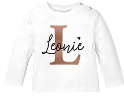 SpecialMe® Baby Langarmshirt mit Namen personalisiert Herz Initiale Anfangsbuchstabe Geschenk Geburt Junge Mädchen Bio-Baumwolle weiß 68/74 (4-9 Monate) von SpecialMe