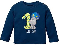 SpecialMe® personalisiertes Baby Langarmshirt mit Namen Zahl 1 Geburtstagsshirt Nilpferd Tiermotive Junge/Mädchen blau 68/74 (4-9 Monate) von SpecialMe