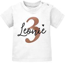 SpecialMe® personalisiertes Baby T-Shirt Geburtstag Monogramm Geburtstags-Shirt personalisierbar mit Name Alter 1-3 3 Jahre weiß 92/98 (16-24-Monate) von SpecialMe