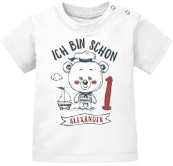 SpecialMe® personalisiertes Baby T-Shirt mit Namen Ich Bin Schon 1 Bär Kapitän Captain Segelboot Geburtstagsshirt Jungen 1 Jahr weiß 68/74 (4-9 Monate) von SpecialMe