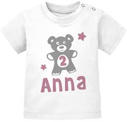 SpecialMe® personalisiertes Baby T-Shirt mit Namen und Zahl Geburtstagsshirt Teddy-Bär Geschenk 1. und 2. Geburtstag Junge/Mädchen Mädchen 2 Jahre weiß 92/98 (16-24-Monate) von SpecialMe