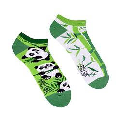Spox Sox Casual Unisex für Damen und Herren – lustige, mehrfarbige, bunte, verrückte, unterschiedliche Sneaker Socken für Individualisten, Gr. 44-46, Großer Panda von Spox Sox