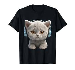 Süße Britisch Kurzhaar Baby Katze mit Kopfhörer - Kitten T-Shirt von Süße Hunde & Katzen Babys Merchandise & Geschenke