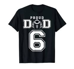 Benutzerdefinierter stolzer Fußball-Vater, Nummer 6, personalisierbar für Männer T-Shirt von Support Your Favorite Football Player Number