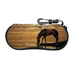 Brillenetui mit Pferdemotiv, weiches Etui, ultraleicht, tragbares Neopren-Brillenetui mit Reißverschluss, Schwarz, EinheitsgröÃŸe von THEEND
