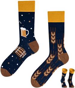 TODO Colours Socken Lustig mit Motiv für Herren und Damen - Lustige, Mehrfarbige, Verrückte (47-50, Kaltes Craft Bier Socken) von TODO