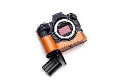 Kameratasche für Nikon Z8, echtes Leder, handgefertigt, sandbraun von TP Original