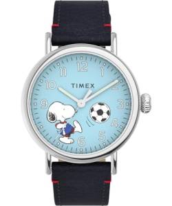 Timex Standard x Peanuts TW2V82000 Snoopy-Fußballuhr, blau, Armband von Timex