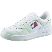 Tommy Jeans TOMMY JEANS RETRO BASKET WMN Keilsneaker mit seitlicher Logoflagge, Freizeitschuh, Halbschuh, Schnürschuh von Tommy Jeans