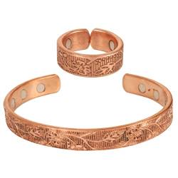 Touchstone Copper Magnetic Healing Hand geschmiedet mit soliden und hohe Spurweite graviert Blütenblätter Muster minimalistische Eleganz reines Kupfer Armband und identische Ring in Naturton. von Touchstone