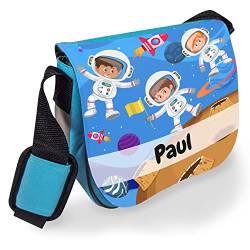 Kindergartentasche mit Namen für Mädchen und Jungen – Süße Umhängetasche für Kinder mit Namen personalisiert – Kindertasche als Geschenk zur Einschulung, Kita und Freizeit (Hellblau, Astronaut) von True Statements