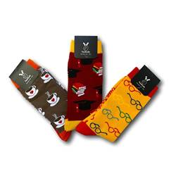 TwoSocks lustige Socken Damen Herren witzige Strümpfe als Geschenk Einheitsgröße (Student vor der Prüfung (Cappuccino + Brille + Buch)) von TwoSocks