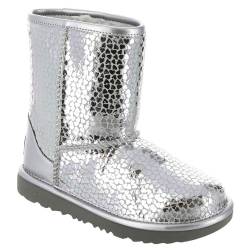 UGG Kids' Classic II Gel Hearts Klassischer Stiefel, Silver, 36 EU von UGG