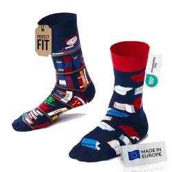 Many Mornings Unisex The Book Story Mismatched Socken, Multi-Color, 43-46 von UPMSX