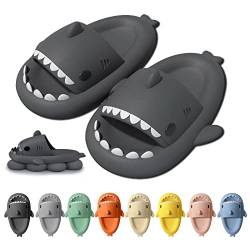 Vertvie Unisex Hai Hausschuhe, Damen Badeschuhe, Herren Shark Slippers, rutschfest Cloud Slides, Open Toe Strand Soft Badelatschen, Shark Badeschlappen, Niedliche Cartoon Sandalen(44/45，Grau von Vertvie