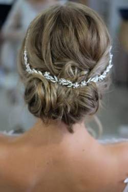 Haarrebe Haarschmuck Hochwertig, Braut Kopfschmuck für deine Hochzeit - Haar Rebe Haarschmuck Braut - Stirnband Kristall, Strass - Vumari (Gold) von Vumari