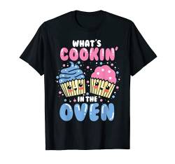 What's Cookin' In The Oven - Gender Reveal Cupcakes T-Shirt von WBdesignzGermany