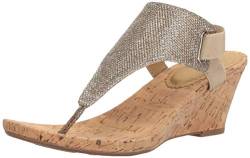 WHITE MOUNTAIN Women's All Good Wedge Sandal, Light Gold Glitter, 7.5 M US von WHITE MOUNTAIN