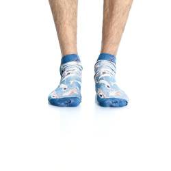 Wigglesteps | Men's Sneaker Socks | Paper Shark Collection | EU 41-46 (Blue) von Wigglesteps